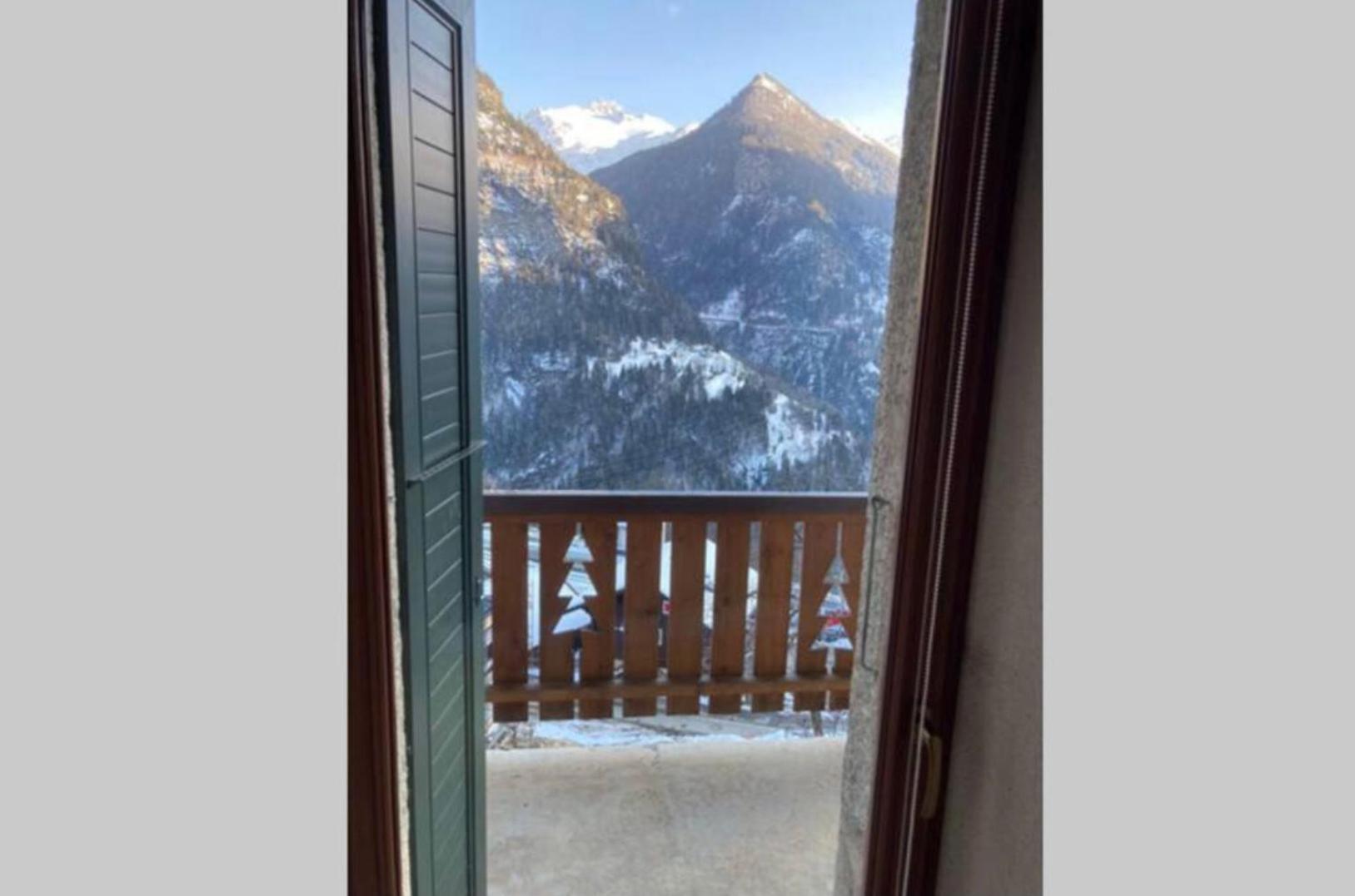 Bel Appartement 2.5 Pieces Avec Balcon, Magnifique Vue Sur Le Glacier Des Grands Finhaut المظهر الخارجي الصورة
